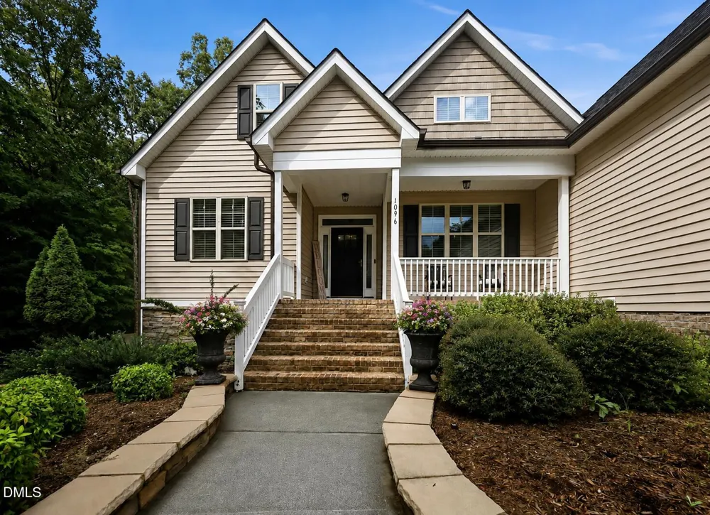 1096 Buggy Lane Stem, NC 27581
