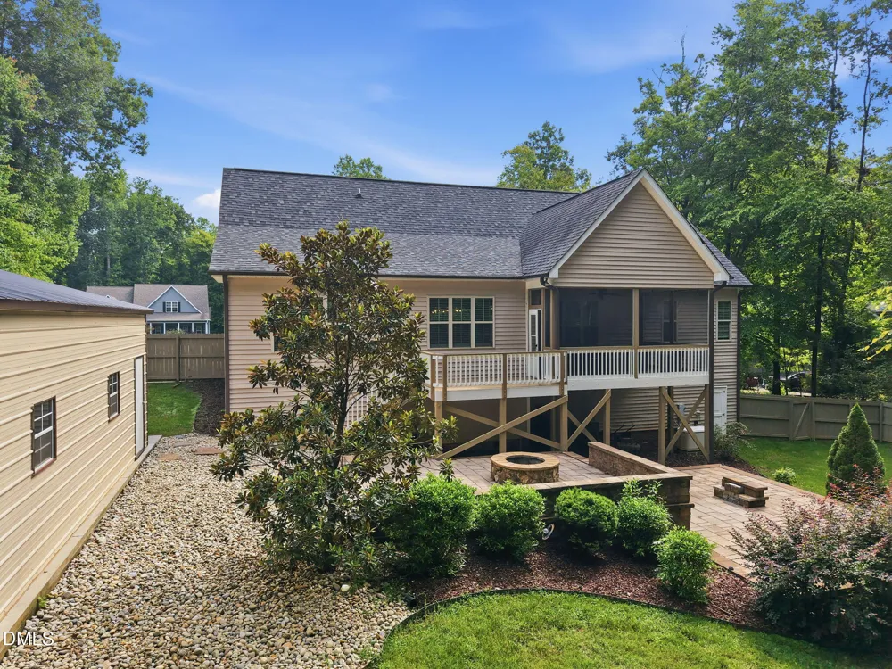 1096 Buggy Lane Stem, NC 27581