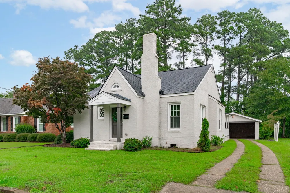 602 W Main Street Benson, NC 27504