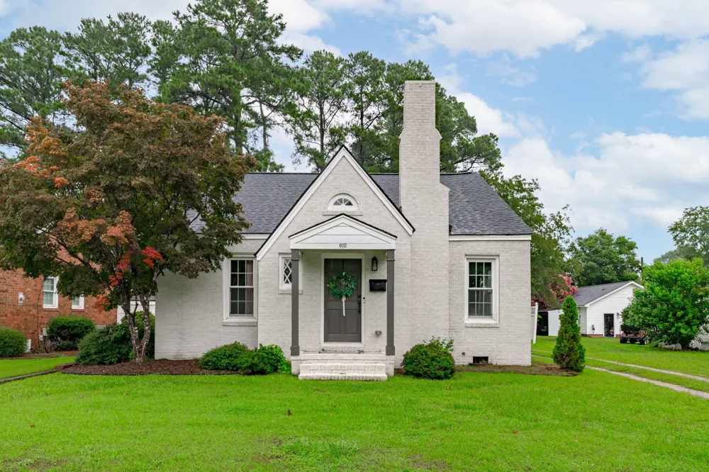 602 W Main Street Benson, NC 27504