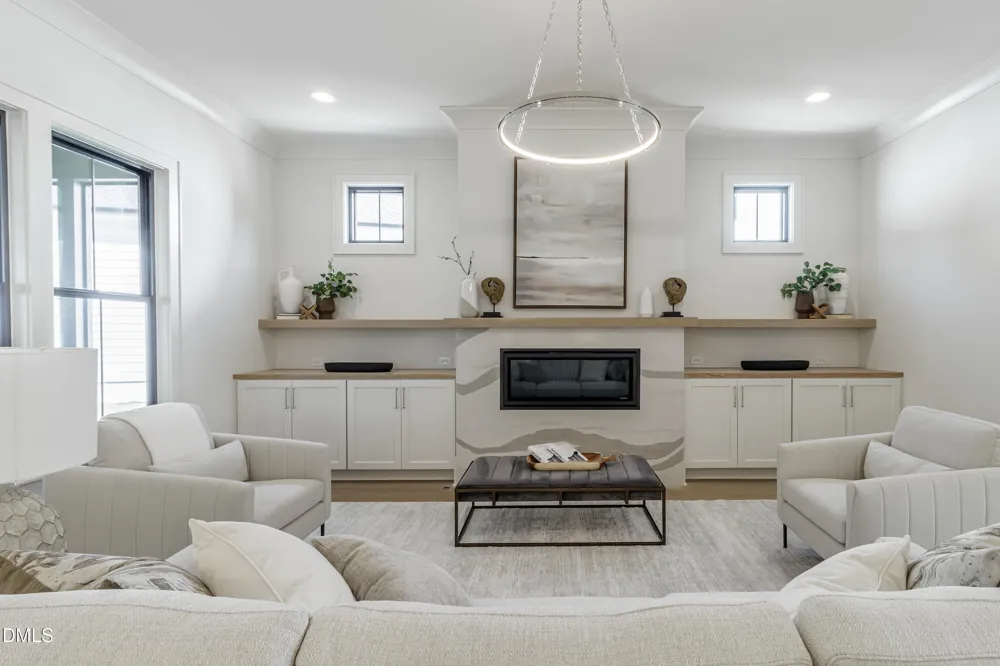 609 Salem Street Apex, NC 27502