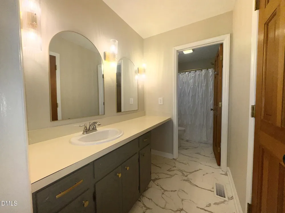 1384 Faulkner Town Road Henderson, NC 27537