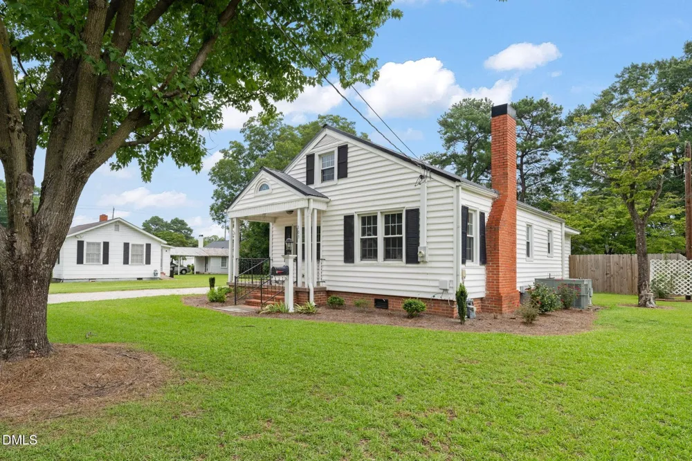 103 Catherine Street Benson, NC 27504