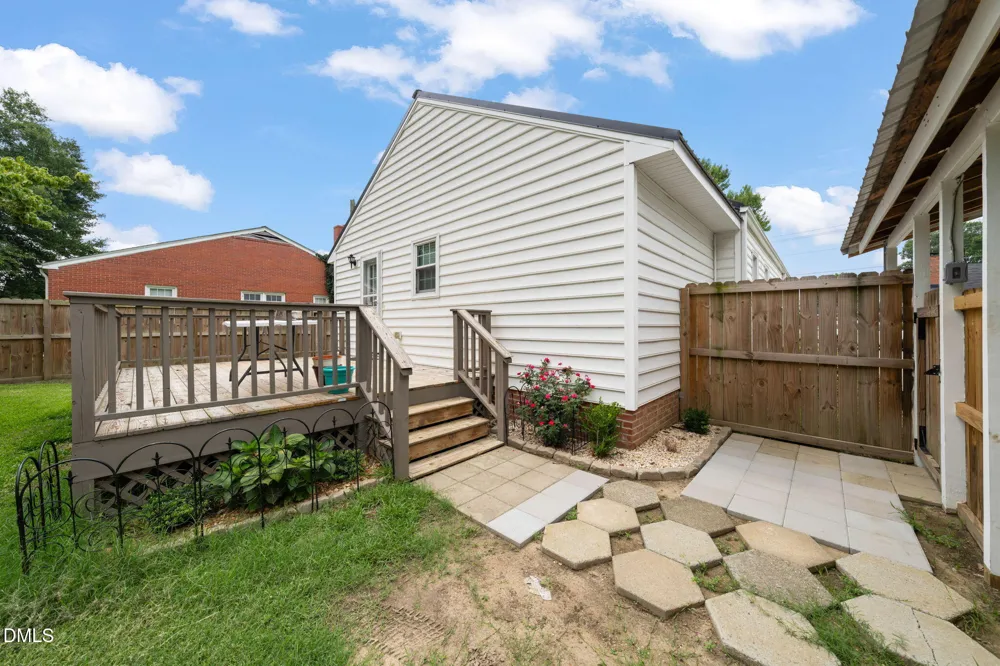 103 Catherine Street Benson, NC 27504