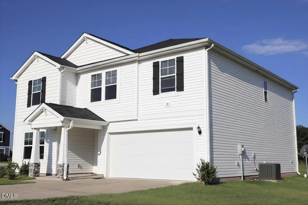 19 Heron Court Godwin, NC 28344