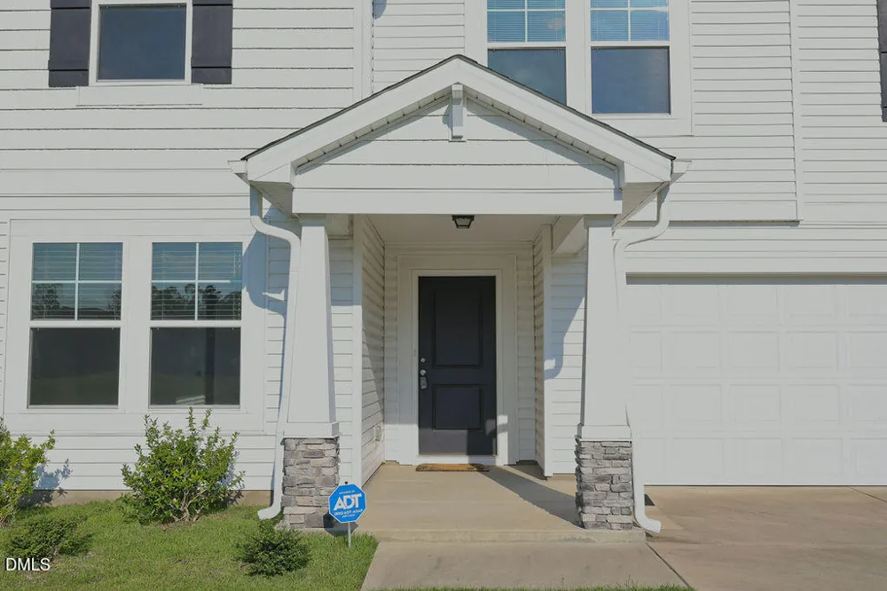 19 Heron Court Godwin, NC 28344