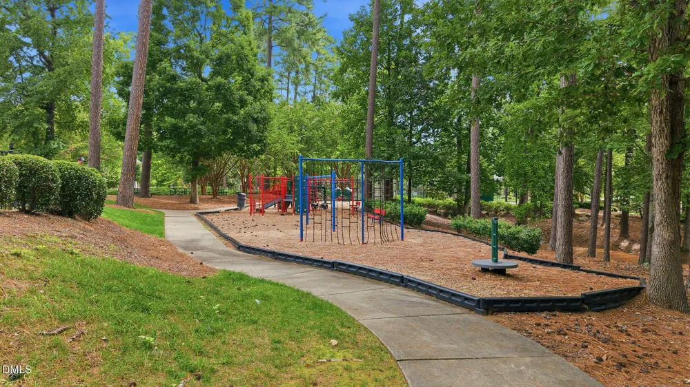 100 Golden Heather Chapel Hill, NC 27517
