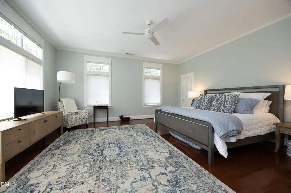 908 Greenwood Road Chapel Hill, NC 27514
