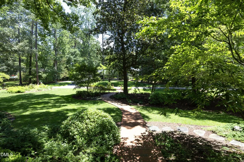 908 Greenwood Road Chapel Hill, NC 27514