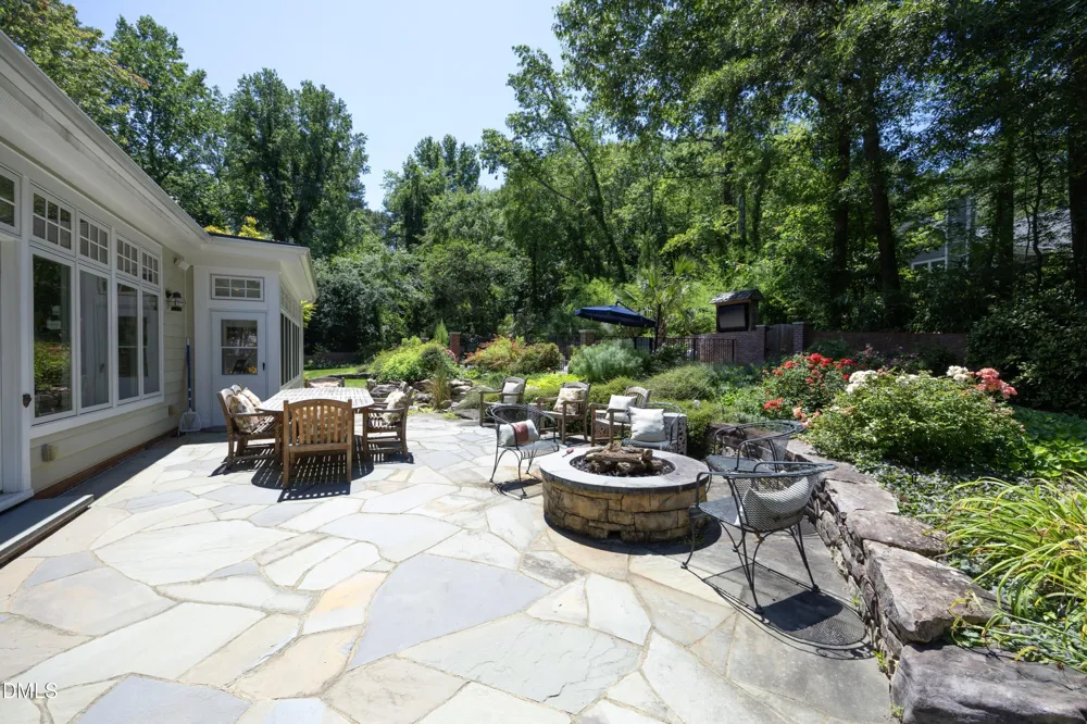 908 Greenwood Road Chapel Hill, NC 27514