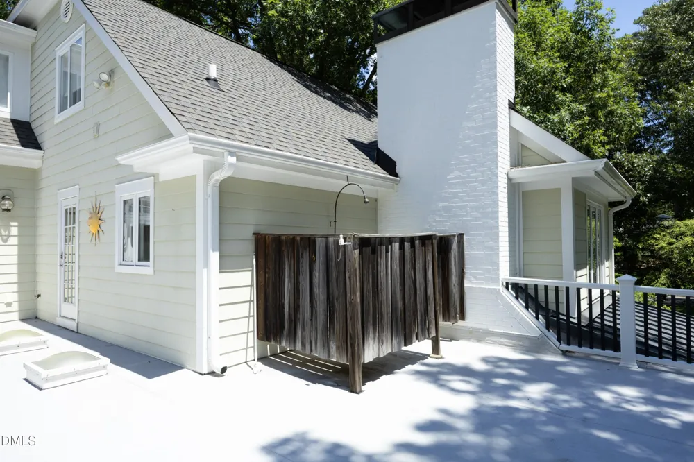 908 Greenwood Road Chapel Hill, NC 27514