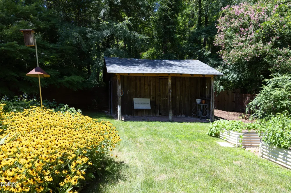 908 Greenwood Road Chapel Hill, NC 27514