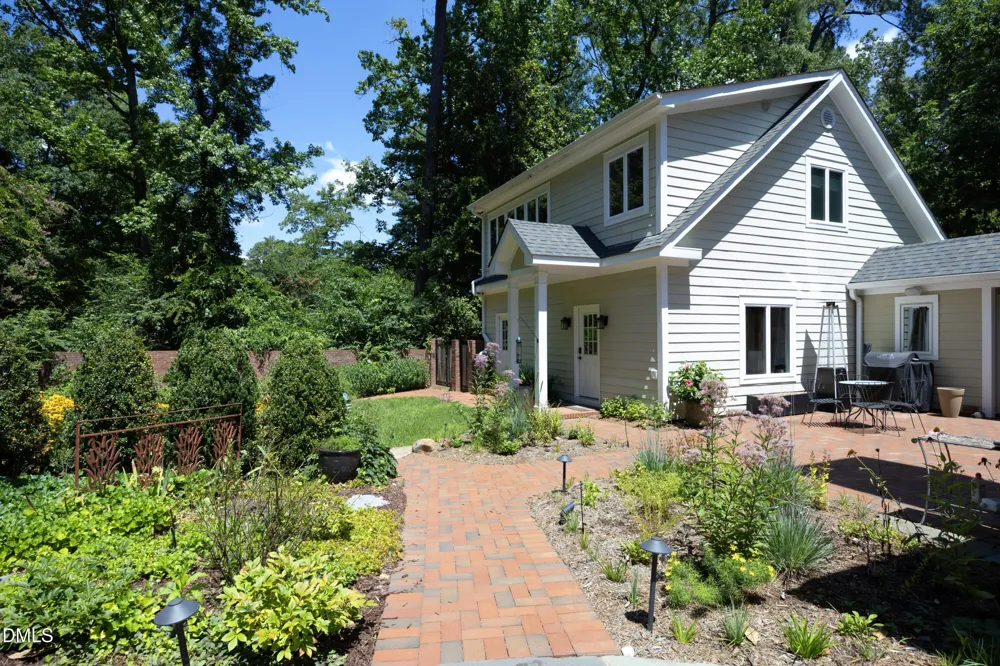 908 Greenwood Road Chapel Hill, NC 27514