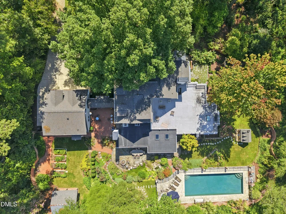 908 Greenwood Road Chapel Hill, NC 27514