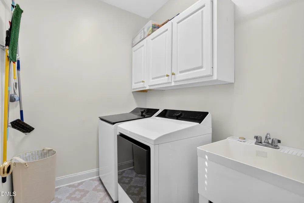 704 Glendevon Court Whitsett, NC 27377