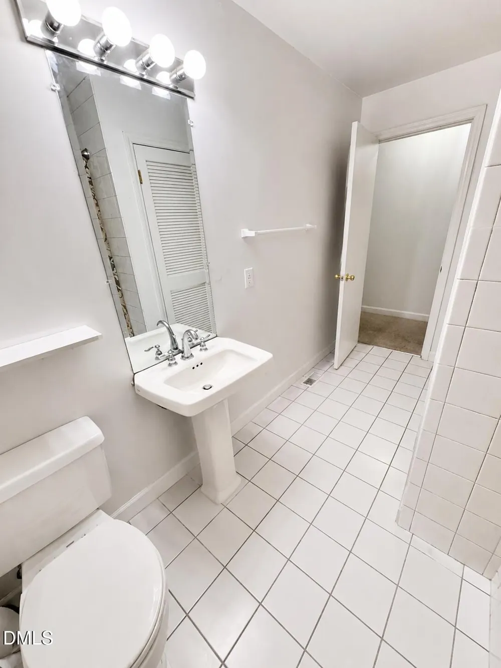 215 Bidney Drive Burlington, NC 27215