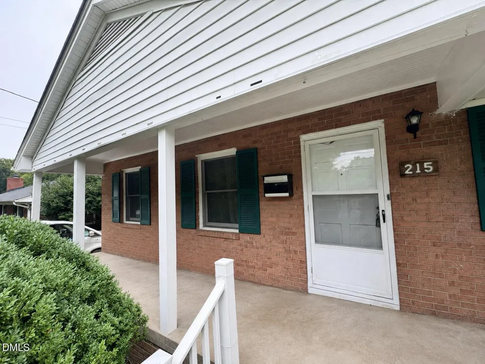 215 Bidney Drive Burlington, NC 27215
