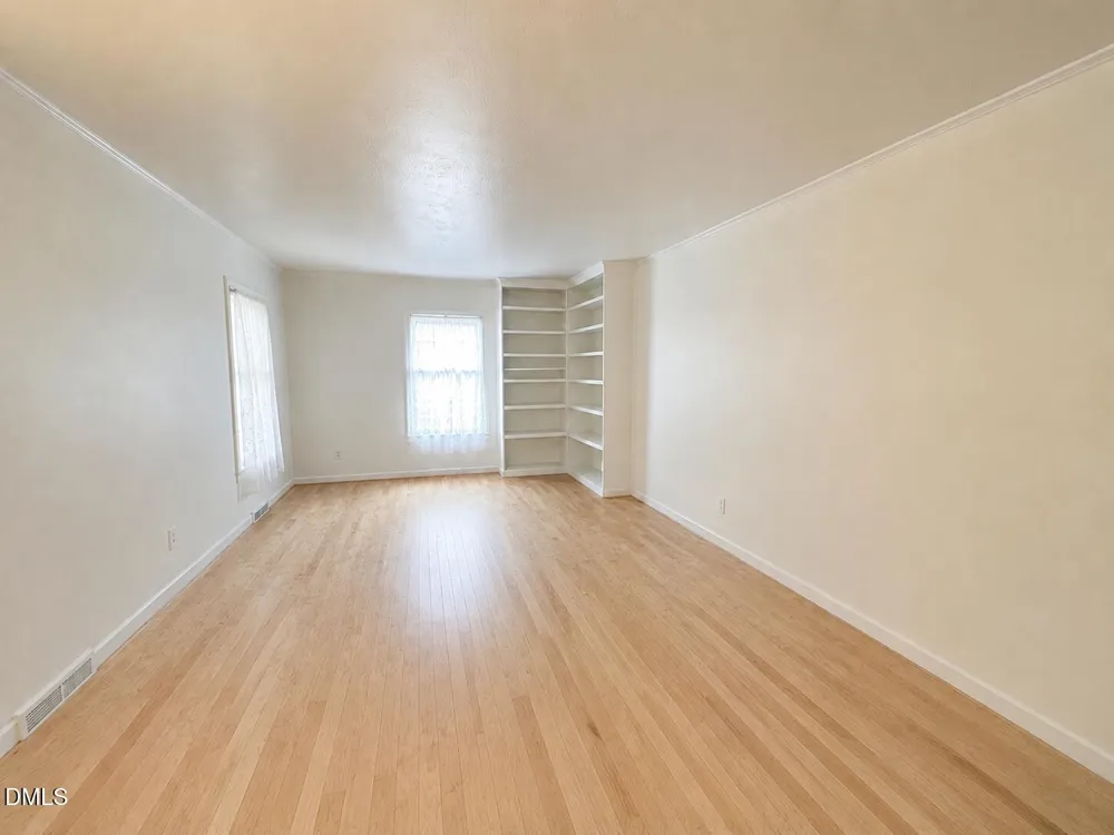 215 Bidney Drive Burlington, NC 27215
