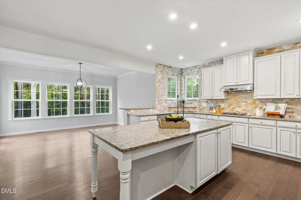 2812 Clifton Oaks Drive New Hill, NC 27562