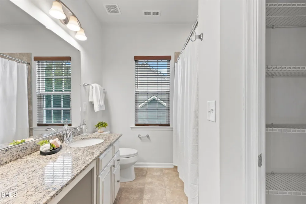 2812 Clifton Oaks Drive New Hill, NC 27562