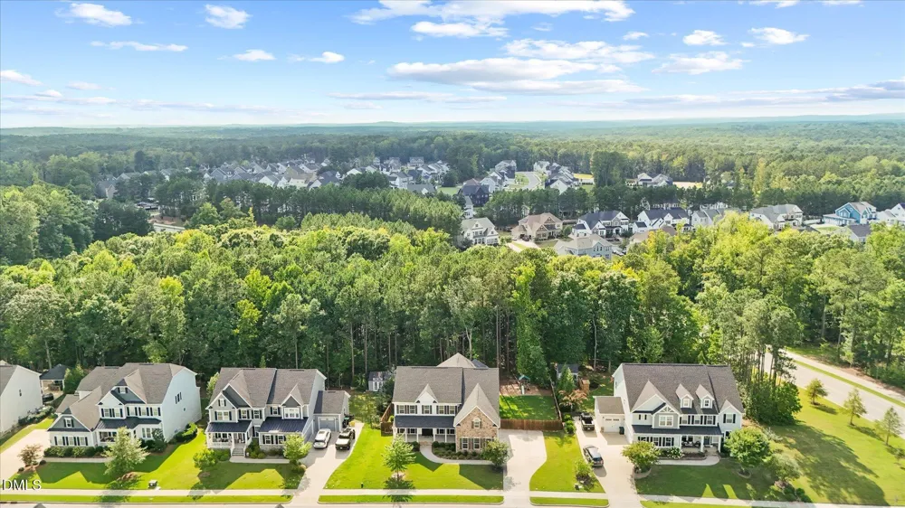 2812 Clifton Oaks Drive New Hill, NC 27562