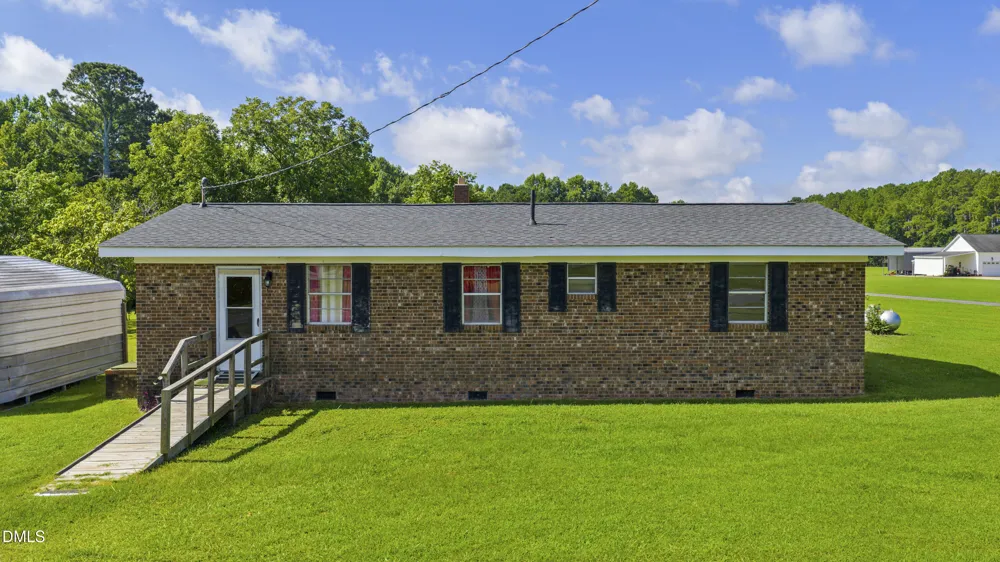 1190 Turlington Road Dunn, NC 28334