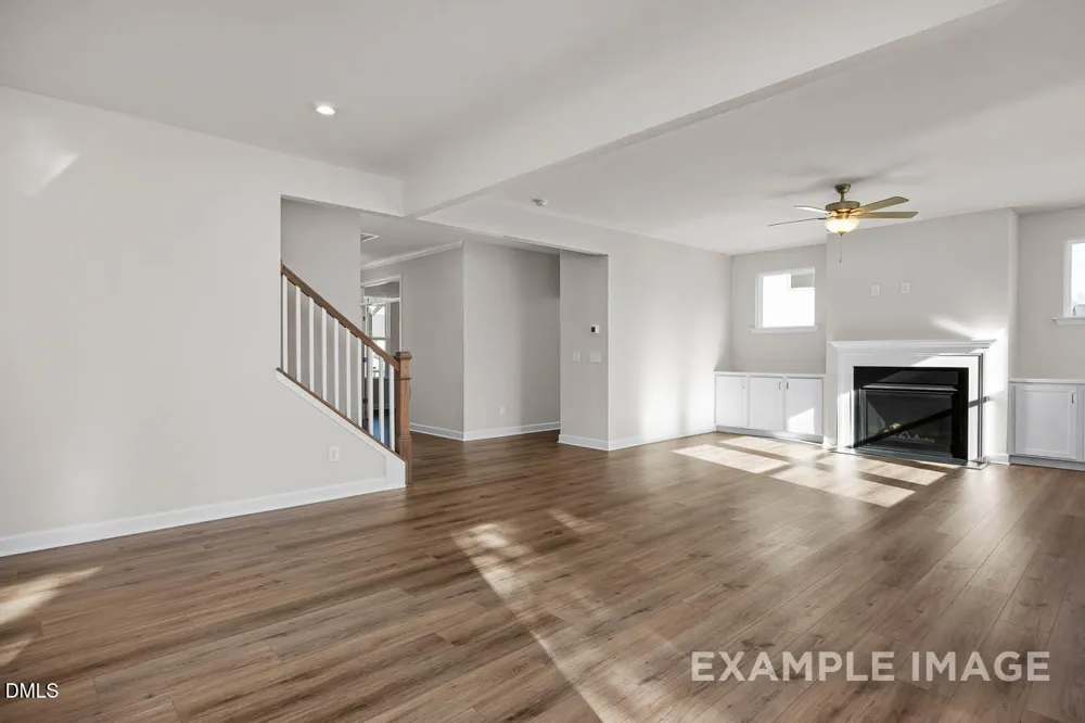 559 Whinfield Place Aberdeen, NC 28315
