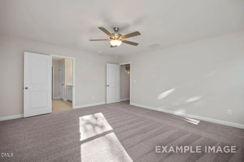 559 Whinfield Place Aberdeen, NC 28315