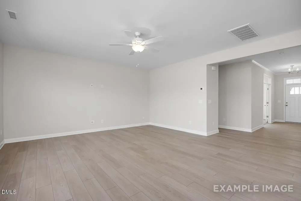 559 Whinfield Place Aberdeen, NC 28315