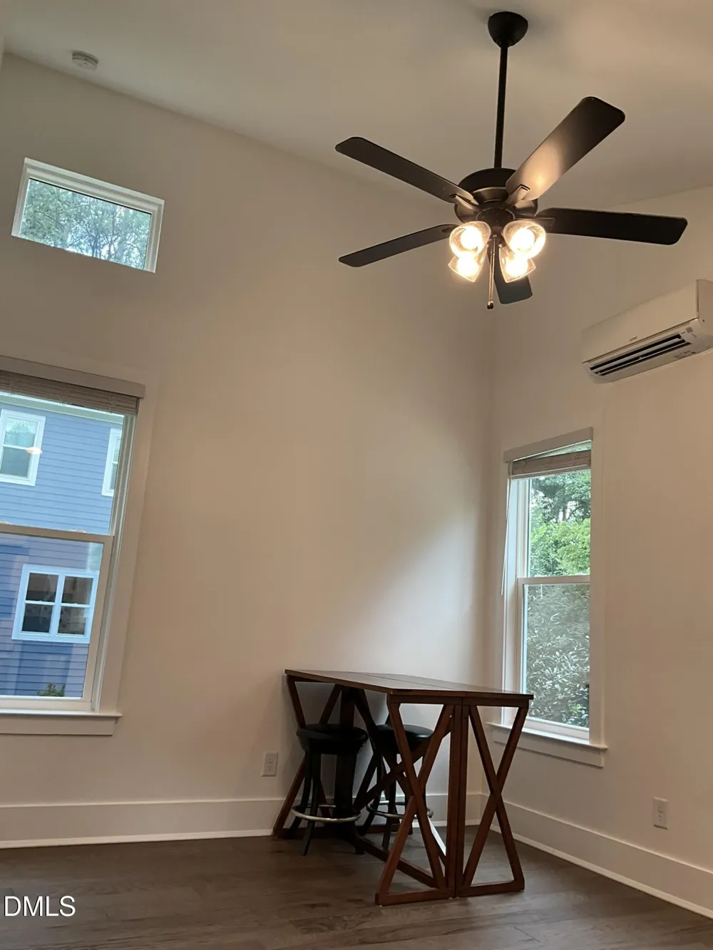 107 D Hillcrest Avenue Carrboro, NC 27510