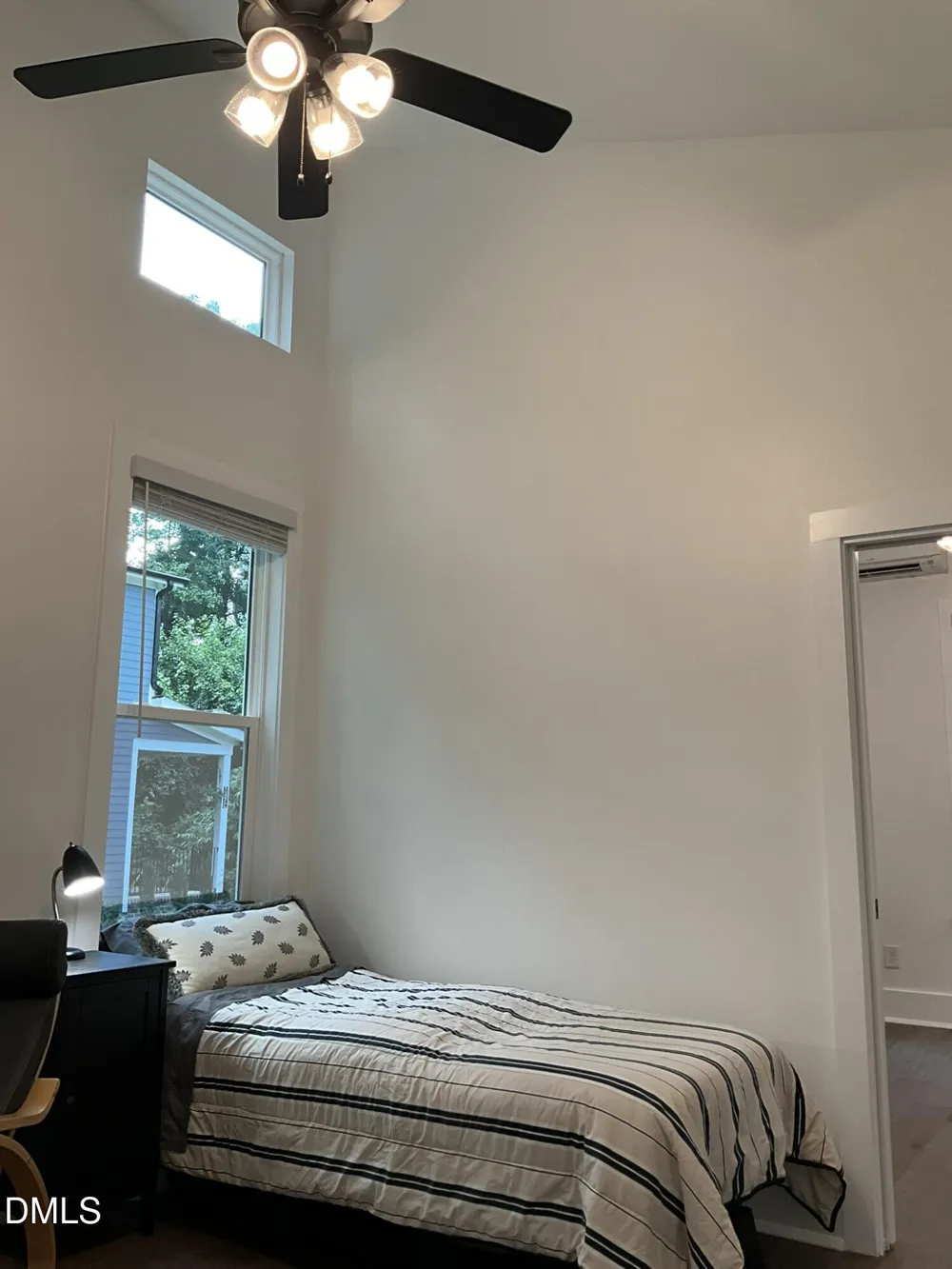 107 D Hillcrest Avenue Carrboro, NC 27510
