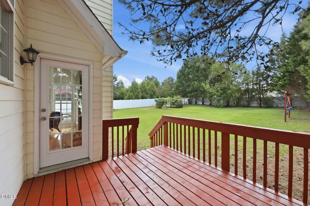 101 Somerset Farm Drive Holly Springs, NC 27540