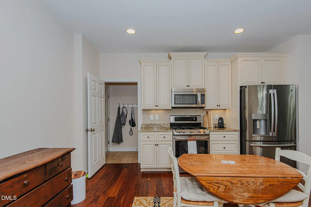 2509 Longshadow Drive Graham, NC 27253