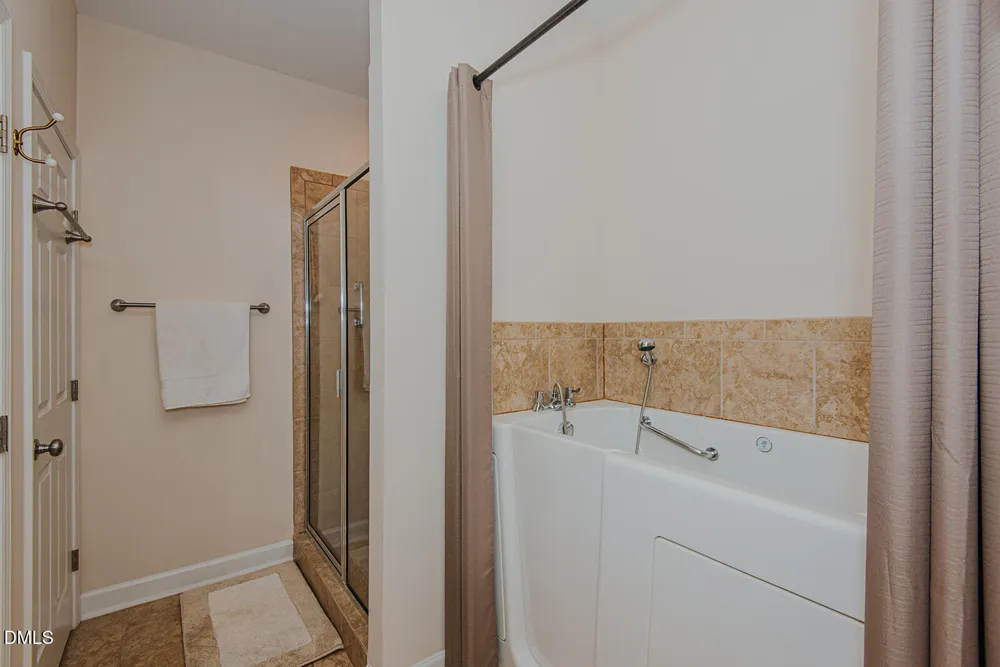 2509 Longshadow Drive Graham, NC 27253