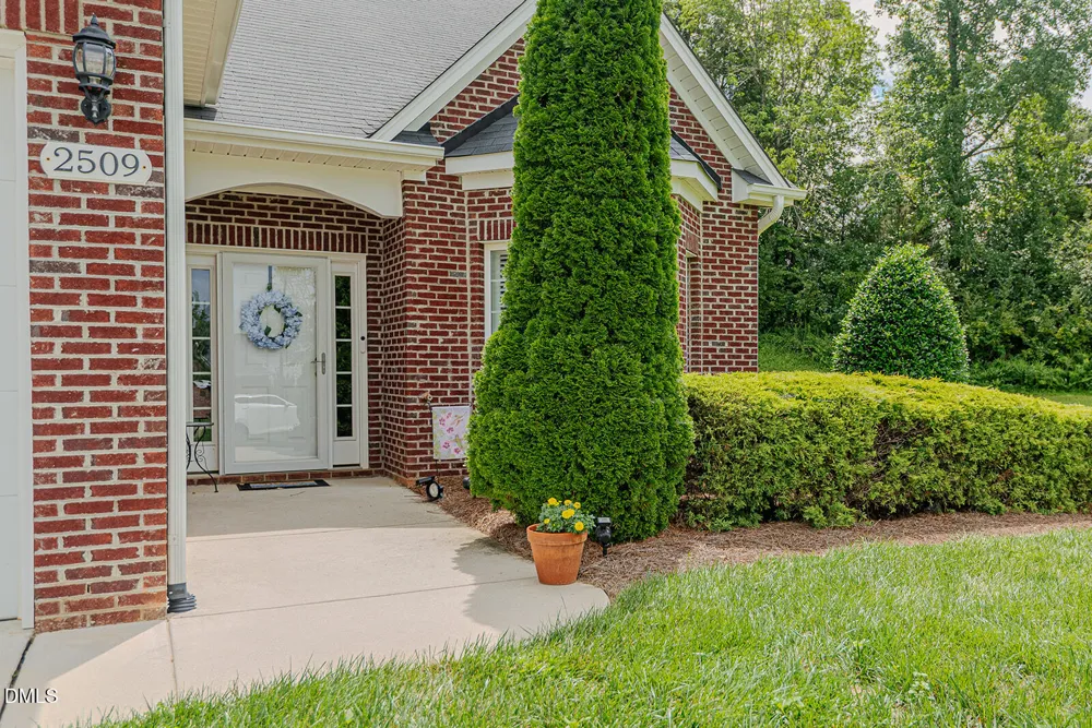 2509 Longshadow Drive Graham, NC 27253