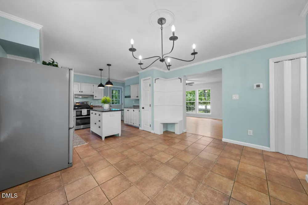 3722 Krystle Court Hillsborough, NC 27278