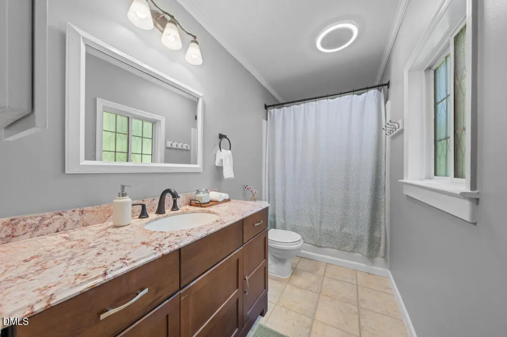 3722 Krystle Court Hillsborough, NC 27278