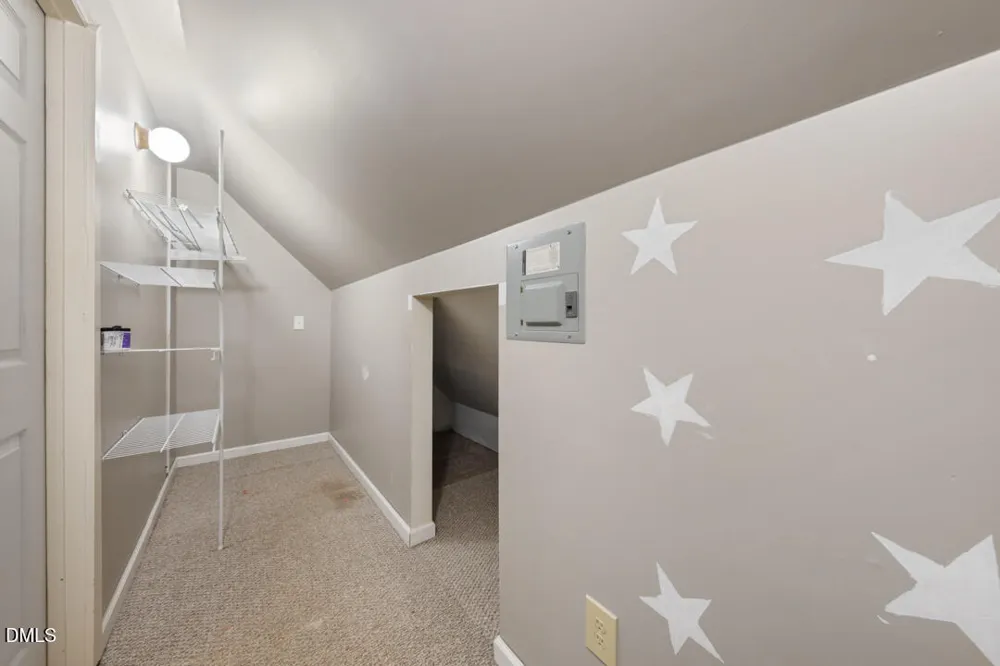 3722 Krystle Court Hillsborough, NC 27278