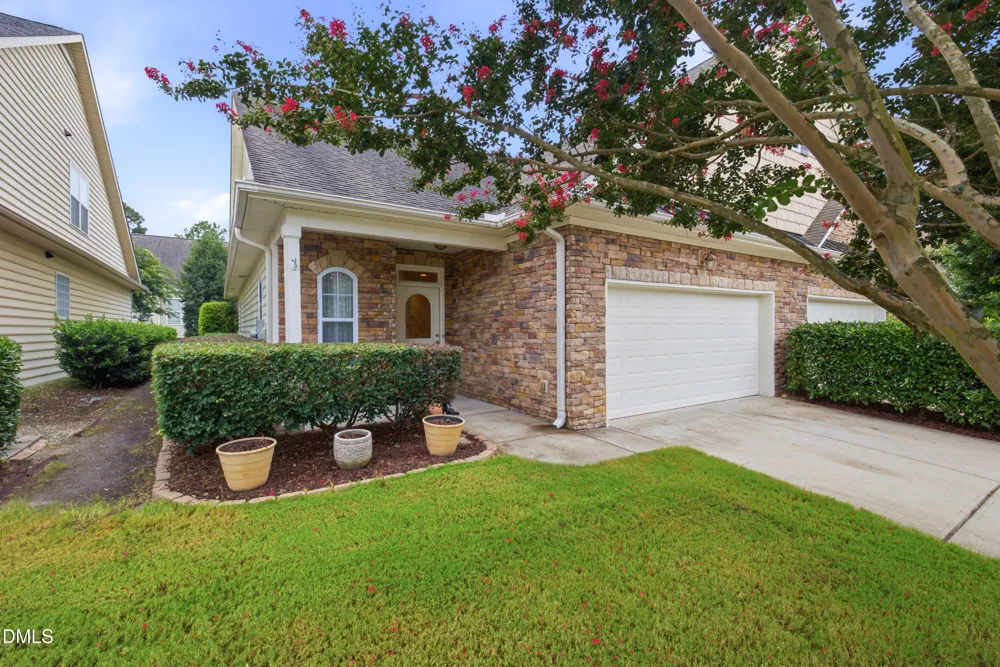 8009 Crookneck Drive Angier, NC 27501