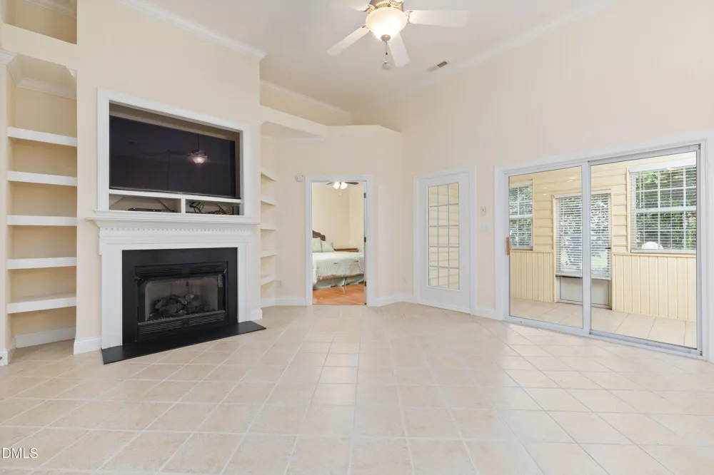 8009 Crookneck Drive Angier, NC 27501