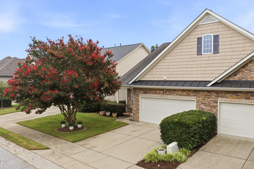 8009 Crookneck Drive Angier, NC 27501
