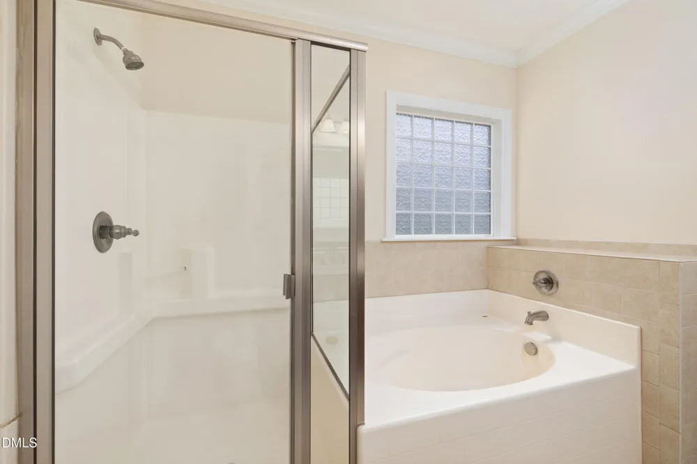 8009 Crookneck Drive Angier, NC 27501