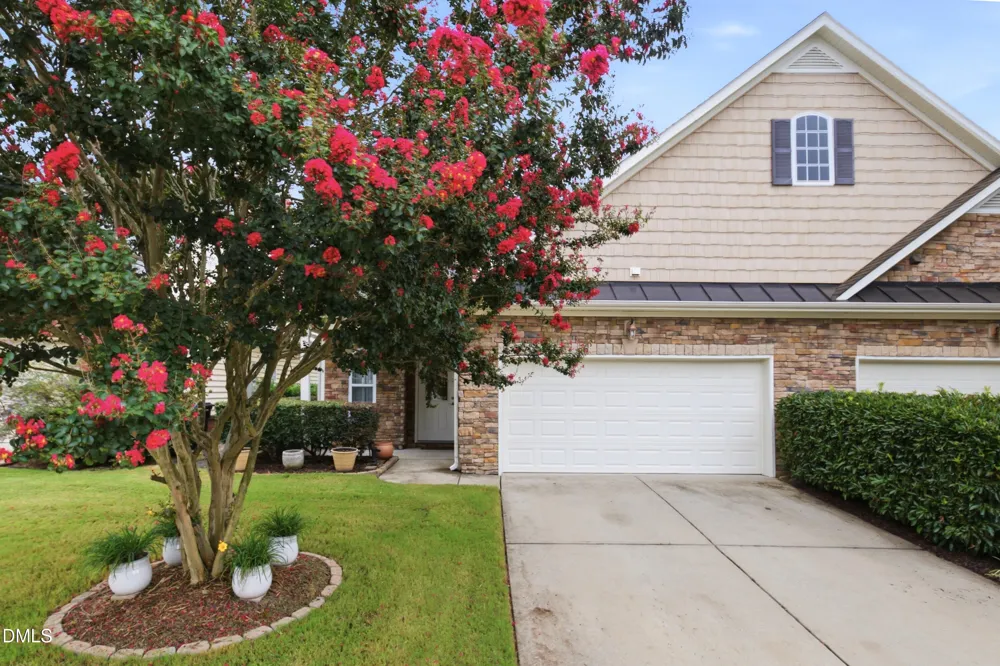 8009 Crookneck Drive Angier, NC 27501