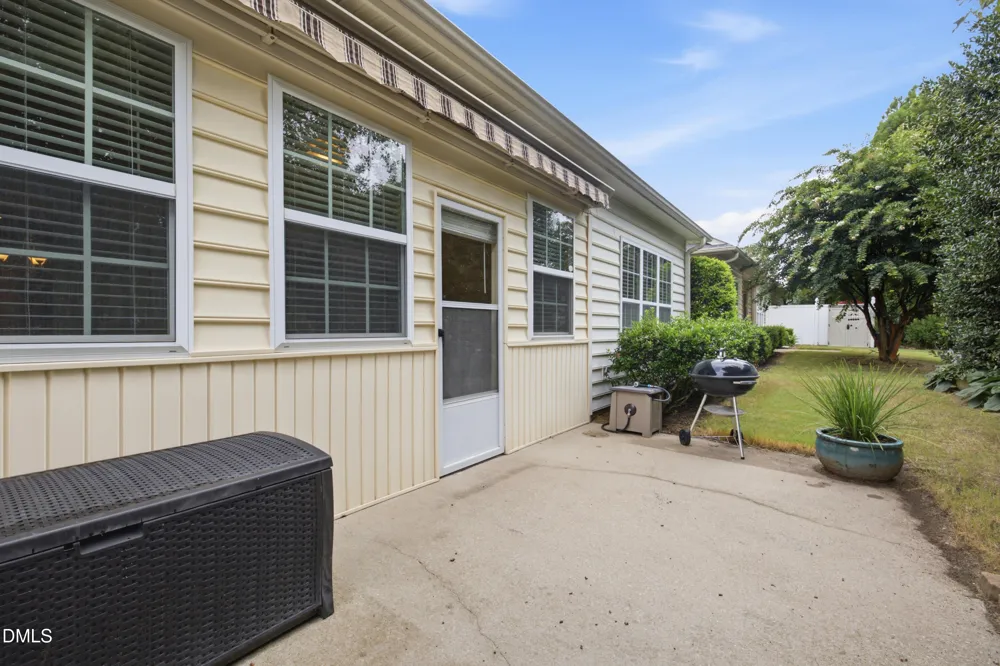 8009 Crookneck Drive Angier, NC 27501