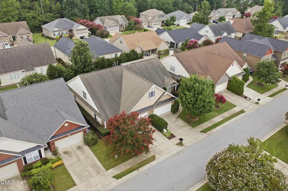 8009 Crookneck Drive Angier, NC 27501
