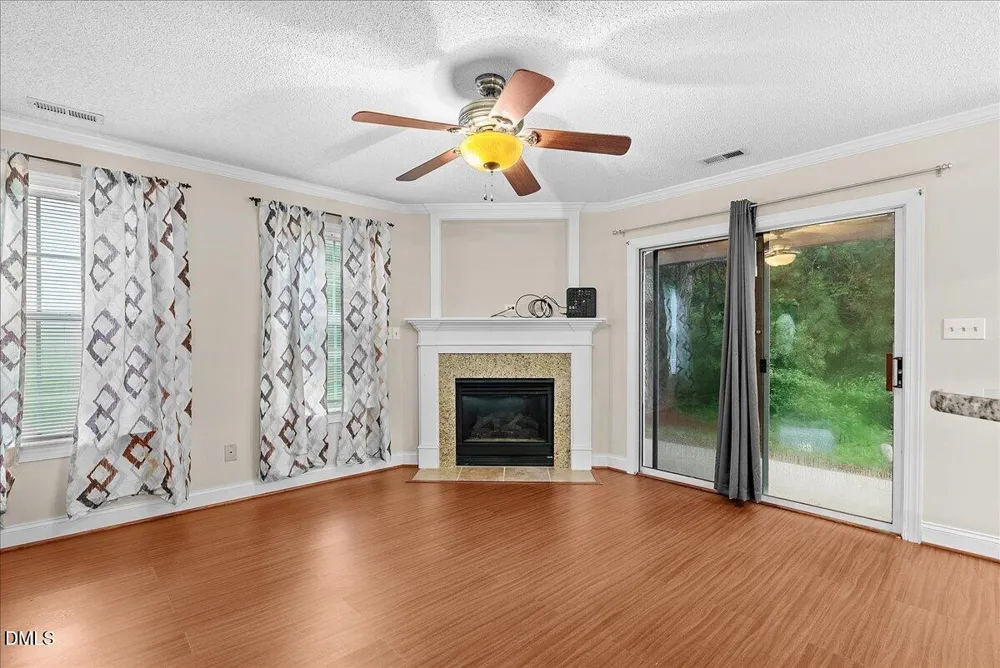 1446 Cimarron Parkway #9 Wake Forest, NC 27587