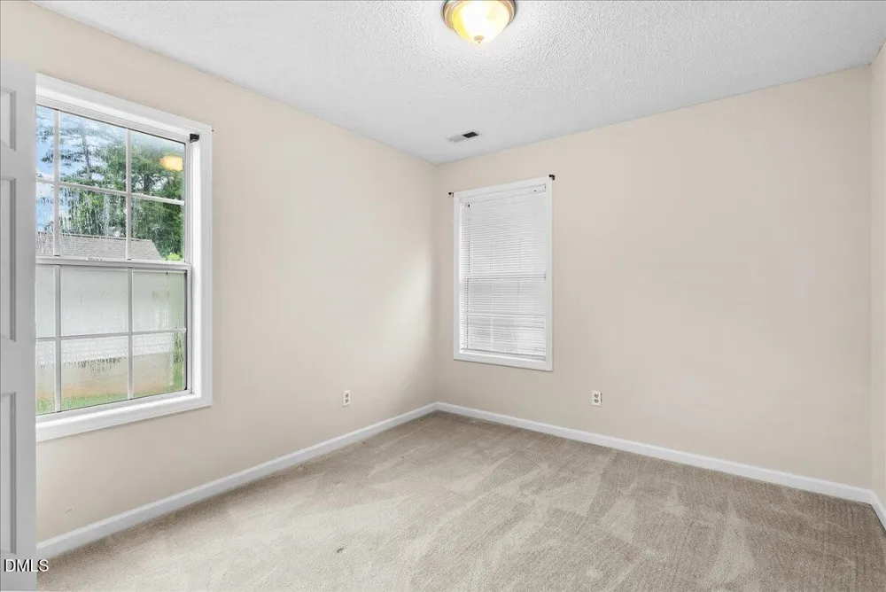 1446 Cimarron Parkway #9 Wake Forest, NC 27587