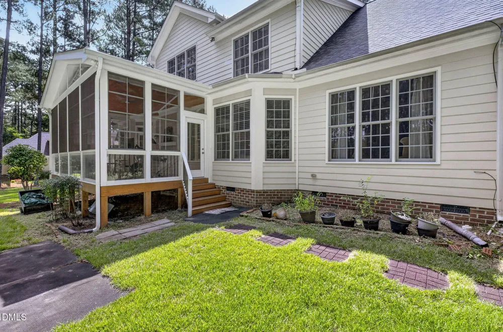 135 River Club Way Youngsville, NC 27596