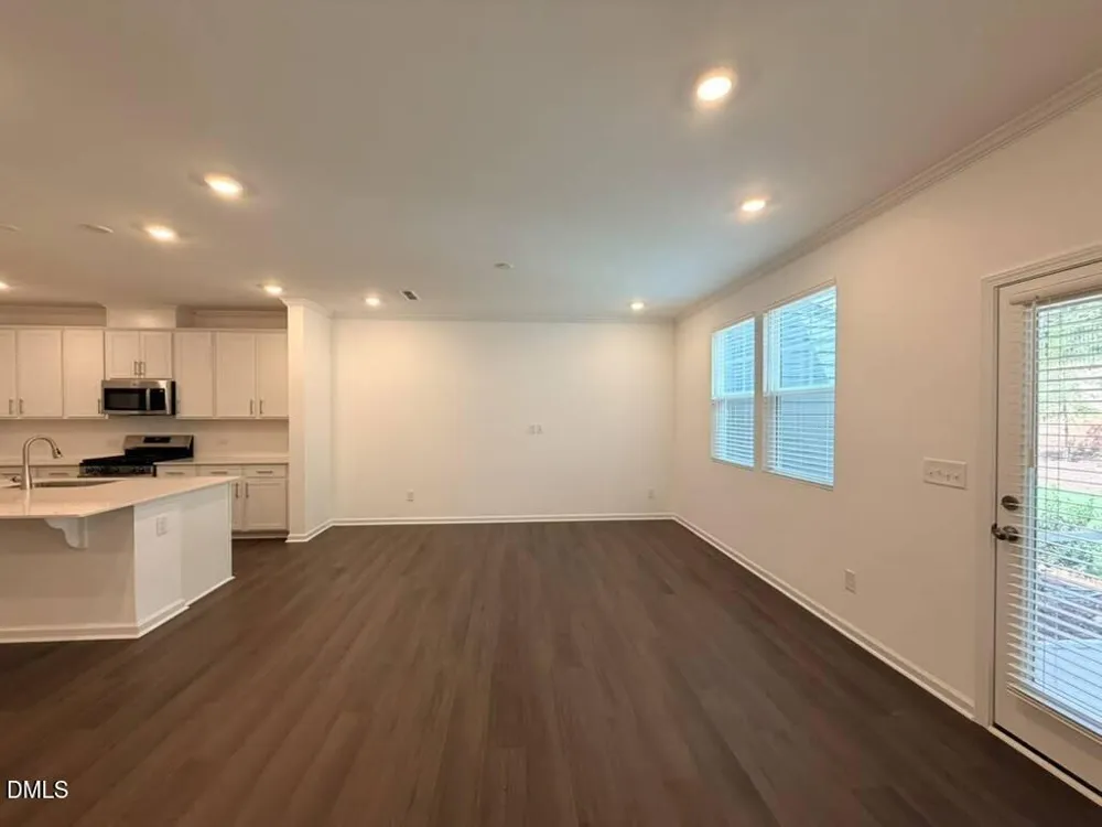 228 Deercroft Drive Apex, NC 27539
