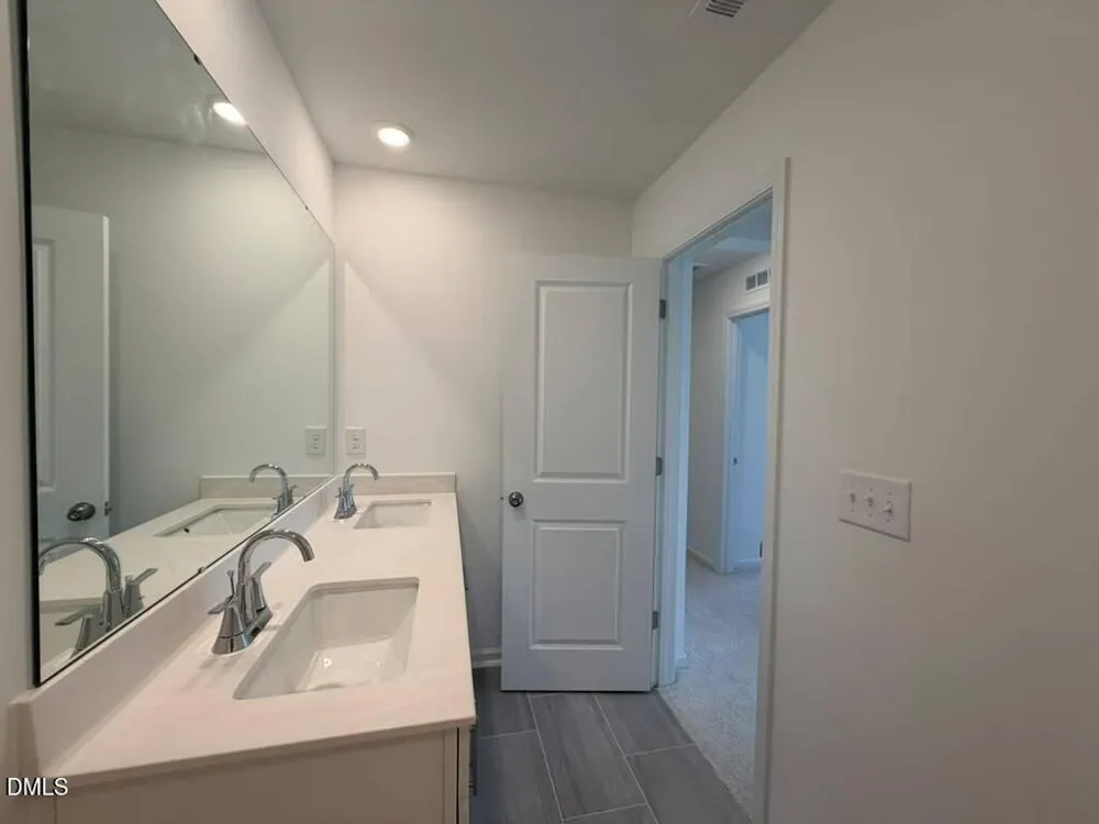 228 Deercroft Drive Apex, NC 27539
